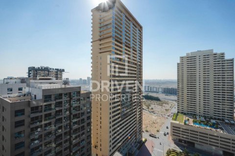 Apartamento en Jumeirah Village Circle, Dubai, 1 dormitorio, 75 m², № 86400 - foto 3