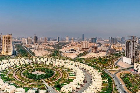 Apartment in Binghatti Amberhall in Jumeirah Village Circle, Dubai 37 sq.m. № 39946 - photo 9