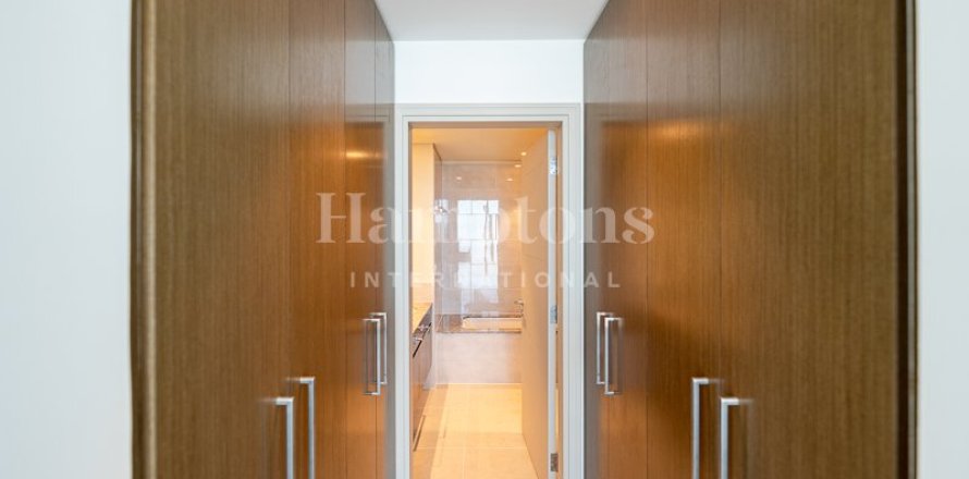 Apartment in Downtown Dubai (Downtown Burj Dubai), Dubai 2 bedrooms, 101.86 sq.m. № 63277