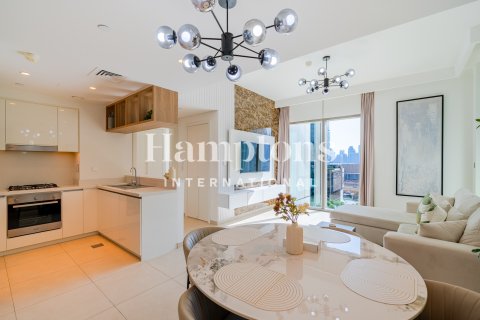 Apartment in Downtown Dubai (Downtown Burj Dubai), Dubai 2 bedrooms, 101.91459100 sq.m. № 63278 - photo 11