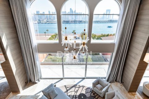 Penthouse in The Crescent, Palm Jumeirah, Dubai 1219.45 sq.m. № 142670 - photo 3