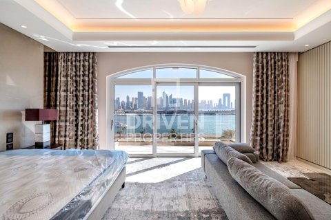 Penthouse in The Crescent, Palm Jumeirah, Dubai 1219.45 sq.m. № 142670 - photo 26