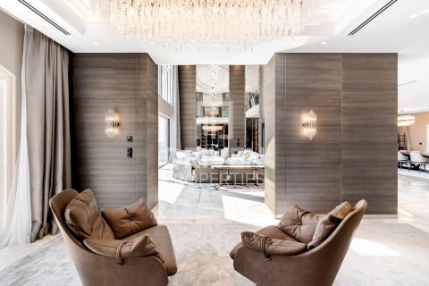 Penthouse in The Crescent, Palm Jumeirah, Dubai 1219.45 sq.m. № 142670 - photo 16