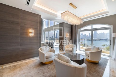 Penthouse in The Crescent, Palm Jumeirah, Dubai 1219.45 sq.m. № 142670 - photo 19