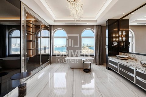 Penthouse in The Crescent, Palm Jumeirah, Dubai 1219.45 sq.m. № 142670 - photo 23