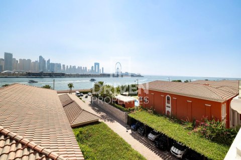 Penthouse in The Crescent, Palm Jumeirah, Dubai 1219.45 sq.m. № 142670 - photo 14