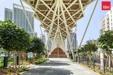 Apartment in Dubai 1 bedroom, 102.4 sq.m. № 11504 - photo 26