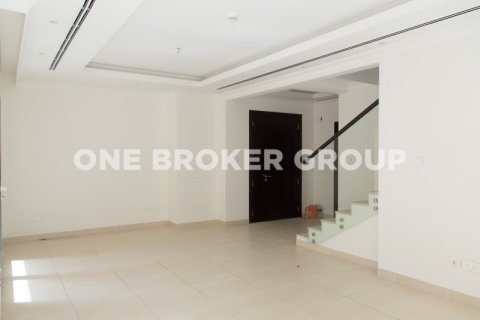 Villa à Al Barsha, Dubai, 3 chambres, 232.3 m², № 203 - photo 3