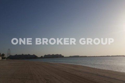 Terrain à Palm Jumeirah, Dubai, 733.9 m², № 205 - photo 4