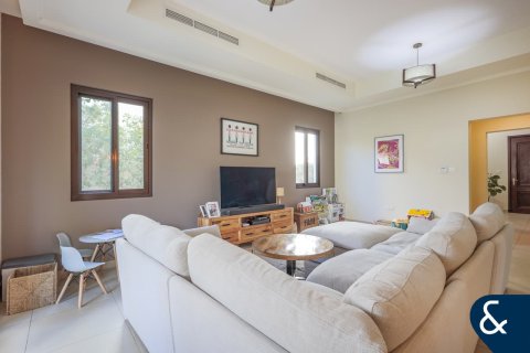 Villa en Lila, Arabian Ranches 2, Dubai, 3 dormitorios, 294 m², № 98589 - foto 4