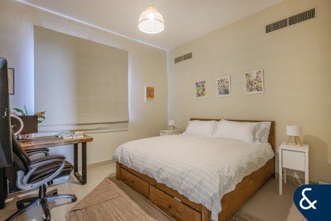 Villa en Lila, Arabian Ranches 2, Dubai, 3 dormitorios, 294 m², № 98589 - foto 14