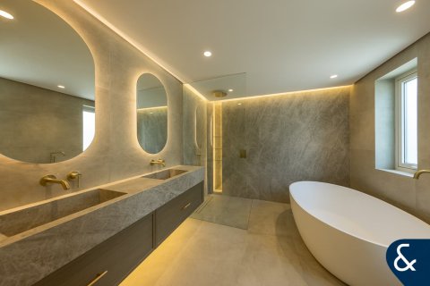 Villa en Victory Heights, Dubai Sports City, Dubai, 5 dormitorios, 446 m², № 98590 - foto 9