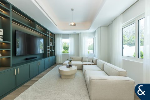 Villa en Victory Heights, Dubai Sports City, Dubai, 5 dormitorios, 446 m², № 98590 - foto 7