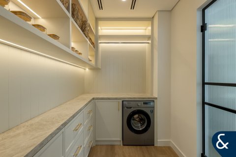 Villa en Victory Heights, Dubai Sports City, Dubai, 5 dormitorios, 446 m², № 98590 - foto 18