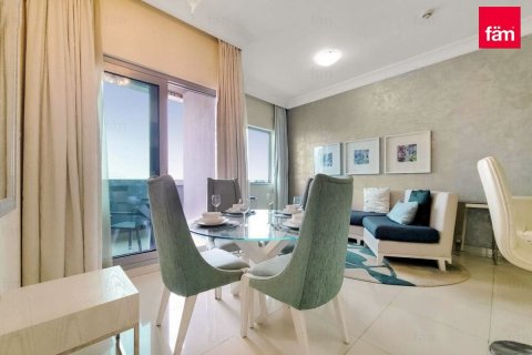 Apartamento en Downtown Dubai (Downtown Burj Dubai), Dubai, 1 dormitorio, 82.1 m², № 95586 - foto 2