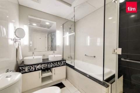 Apartamento en Downtown Dubai (Downtown Burj Dubai), Dubai, 1 dormitorio, 82.1 m², № 95586 - foto 10