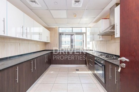 Снять в аренду квартиру в Al Furjan, Дубай: 2 спальни, 140.66м², № 129801 - фото 6