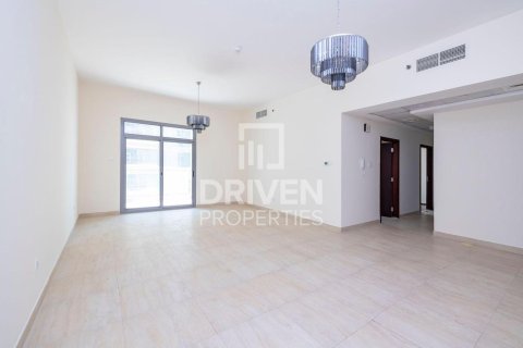 Снять в аренду квартиру в Al Furjan, Дубай: 2 спальни, 140.66м², № 129801 - фото 1