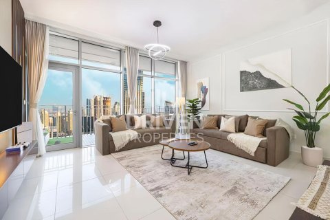 Apartment in BLVD Crescent, Downtown Dubai (Downtown Burj Dubai), Dubai 3 bedrooms, 184.13 sq.m. № 129815