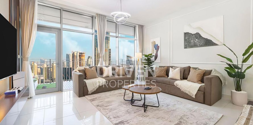 Apartment in BLVD Crescent, Downtown Dubai (Downtown Burj Dubai), Dubai 3 bedrooms, 184.13 sq.m. № 129815