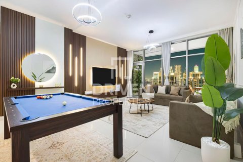 Apartment in BLVD Crescent, Downtown Dubai (Downtown Burj Dubai), Dubai 3 bedrooms, 184.13 sq.m. № 129815 - photo 7