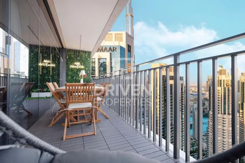 Apartment in BLVD Crescent, Downtown Dubai (Downtown Burj Dubai), Dubai 3 bedrooms, 184.13 sq.m. № 129815 - photo 11