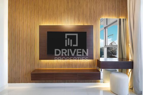 Apartment in BLVD Crescent, Downtown Dubai (Downtown Burj Dubai), Dubai 3 bedrooms, 184.13 sq.m. № 129815 - photo 8