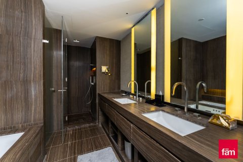 Apartamento en Downtown Dubai (Downtown Burj Dubai), Dubai, 1 dormitorio, 97.6 m², № 84611 - foto 14