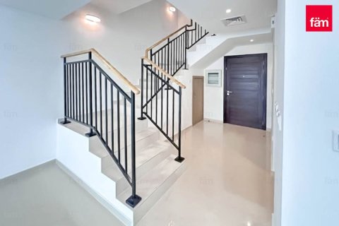 Townhouse in Dubai 4 bedrooms, 112.2 sq.m. № 84609 - photo 6