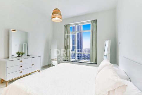 Appartement à The Lofts, Downtown Dubai (Downtown Burj Dubai), Dubai, 1 chambre, 82.13 m², № 136804 - photo 7