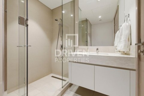 Appartement à Opera District, Downtown Dubai (Downtown Burj Dubai), Dubai, 2 chambres, 109.07 m², № 136813 - photo 14