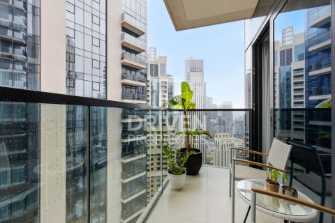 Appartement à Opera District, Downtown Dubai (Downtown Burj Dubai), Dubai, 2 chambres, 109.07 m², № 136813 - photo 16