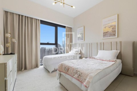 Appartement à Opera District, Downtown Dubai (Downtown Burj Dubai), Dubai, 2 chambres, 109.07 m², № 136813 - photo 8