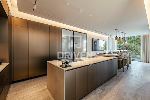Villa à Jumeirah Islands, Dubai, 4 chambres, 1001.22 m², № 136794 - photo 8
