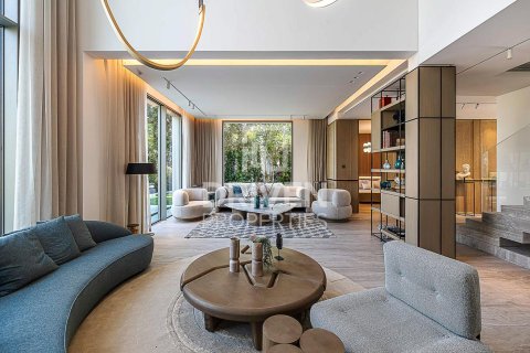 Villa à Jumeirah Islands, Dubai, 4 chambres, 1001.22 m², № 136794 - photo 13