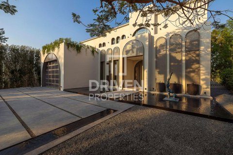 Вилла в Jumeirah Islands, Дубай, 4 спальни, 1001.22м², № 136794