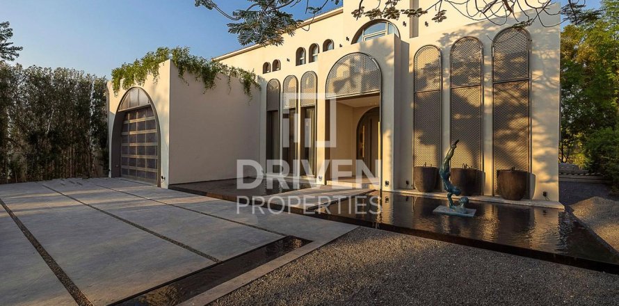 Villa à Jumeirah Islands, Dubai, 4 chambres, 1001.22 m², № 136794
