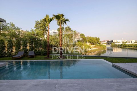 Villa à Jumeirah Islands, Dubai, 4 chambres, 1001.22 m², № 136794 - photo 5