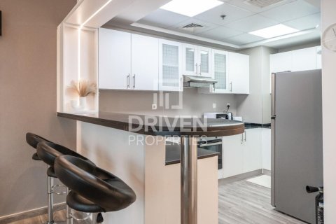 Apartment in Dubai Marina, Dubai 2 bedrooms, 143.63 sq.m. № 136805 - photo 15