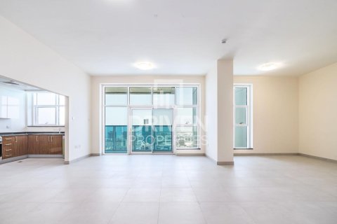 Apartment in Marina Arcade Tower, Dubai Marina, Dubai 3 bedrooms, 231.24 sq.m. № 136791 - photo 7