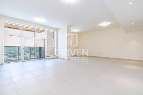 Apartment in Marina Arcade Tower, Dubai Marina, Dubai 3 bedrooms, 231.24 sq.m. № 136791 - photo 5