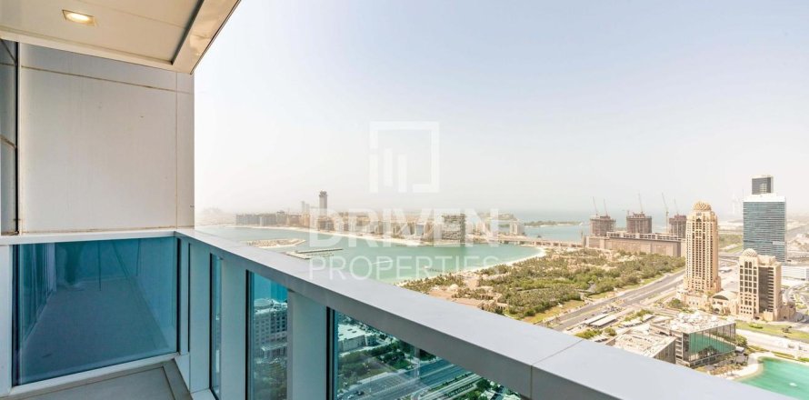 Apartment in Marina Arcade Tower, Dubai Marina, Dubai 3 bedrooms, 231.24 sq.m. № 136791