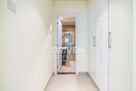 Apartment in Marina Arcade Tower, Dubai Marina, Dubai 3 bedrooms, 231.24 sq.m. № 136791 - photo 18