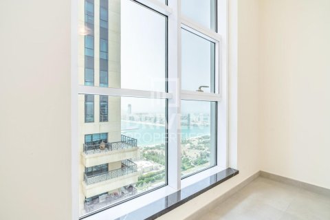 Apartment in Marina Arcade Tower, Dubai Marina, Dubai 3 bedrooms, 231.24 sq.m. № 136791 - photo 21