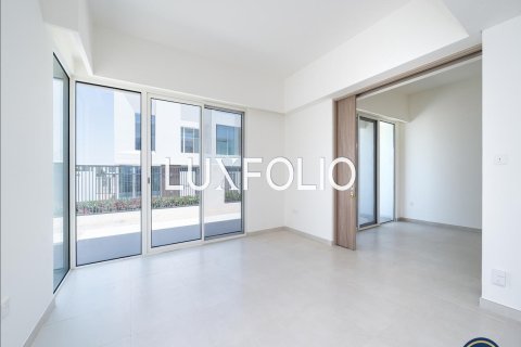 Townhouse in The Valley, Dubai 4 bedrooms, 203 sq.m. № 45892 - photo 9
