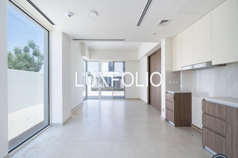 Townhouse in The Valley, Dubai 4 bedrooms, 203 sq.m. № 45892 - photo 5
