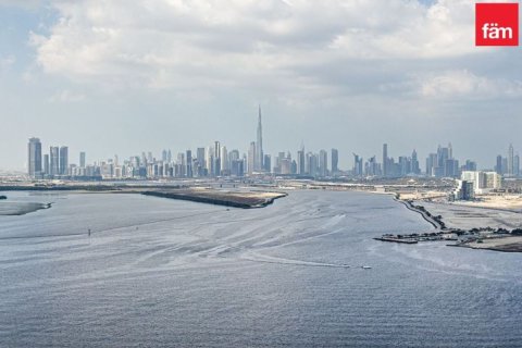 Ático en Dubai, 4 dormitorios, 311.2 m², № 41858 - foto 6