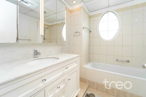 Villa à The Springs, Dubai, 3 chambres, 208.66 m², № 134560 - photo 12