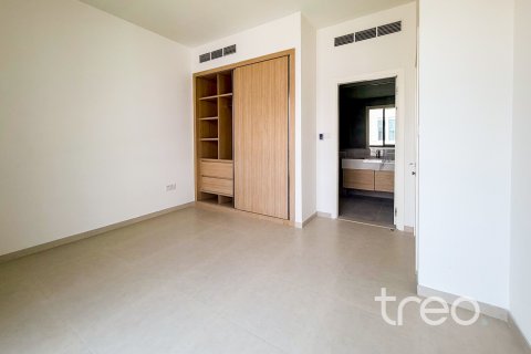 Townhouse in Dubai 4 bedrooms, 252.05 sq.m. № 134556 - photo 15