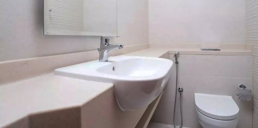 Apartment in Al Jaddaf, Dubai 2 bedrooms, 112 sq.m. № 30119